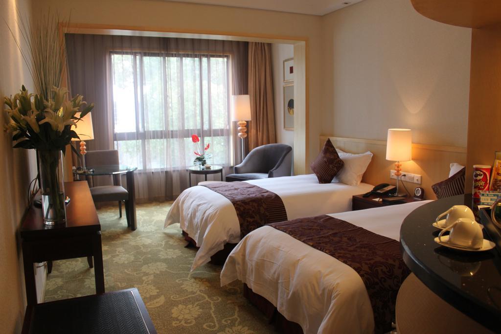 S&N Phoenix Villa Taizhou Taizhou  Room photo